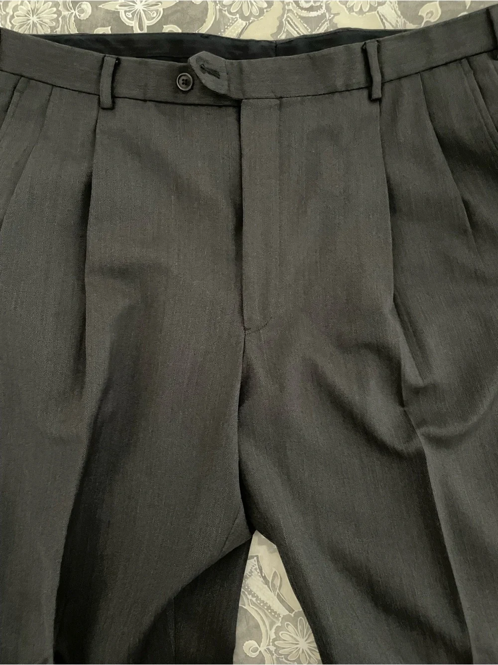 Brooks Brothers 1818 Madison Dark Gray Two-Button Men's Suit Jacket and Pants